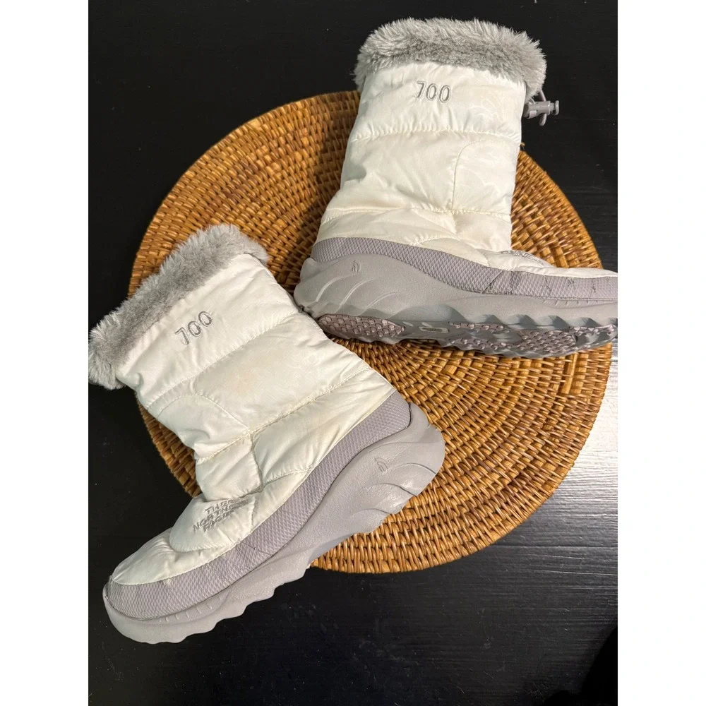 The North Face Nuptse 700 Down Winter Boots White Faux Fur Trim Puffer Boots